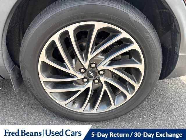 Used 2019 Lincoln Nautilus Reserve w/ Cargo Utility Package FWD image 10