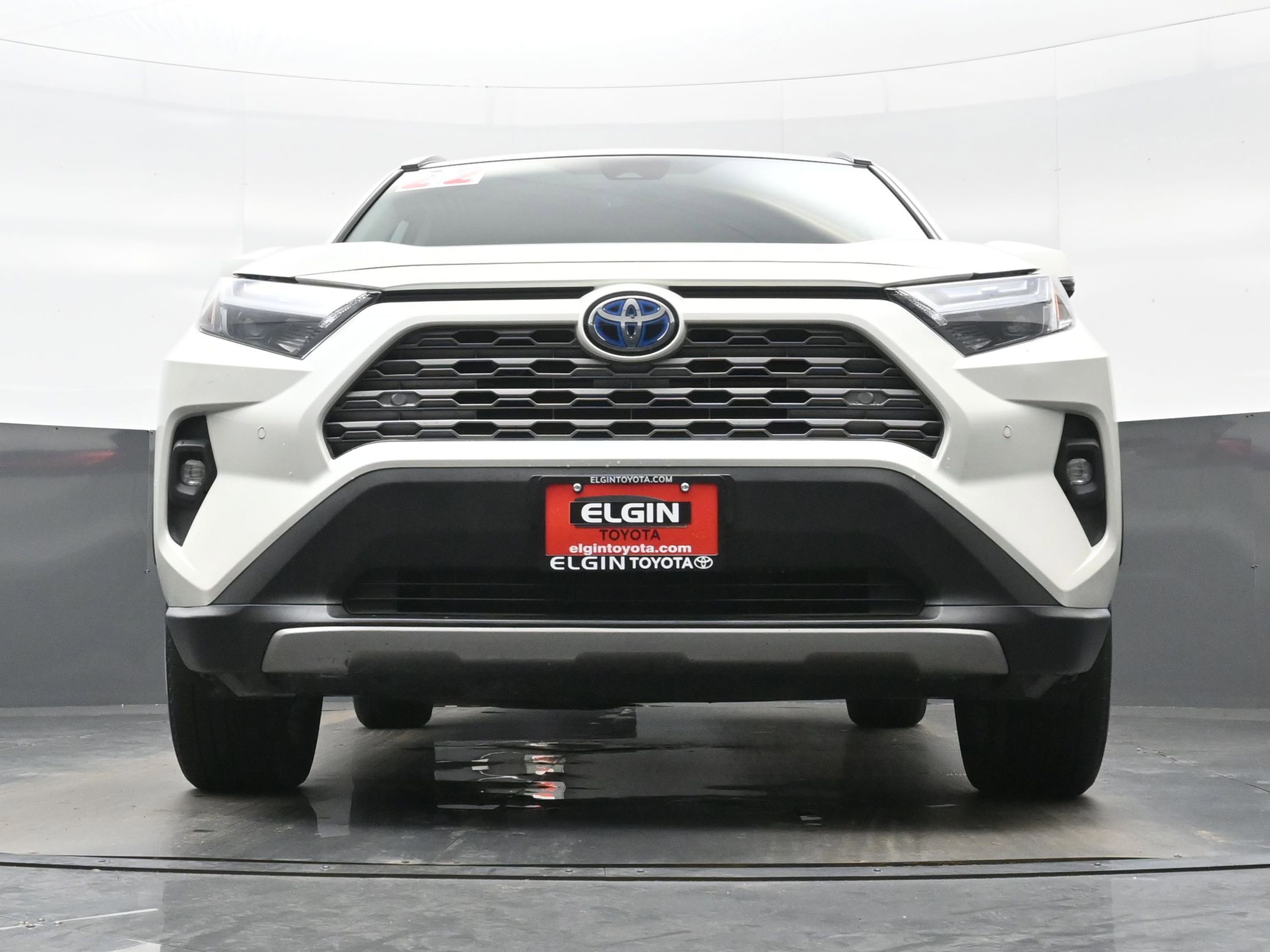 Used 2022 Toyota RAV4 Limited AWD/4WD image 29