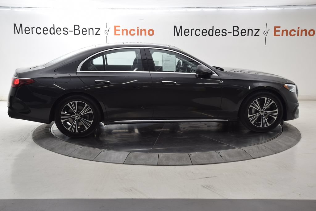 Used 2026 Mercedes-Benz E 350 4MATIC Sedan image 7