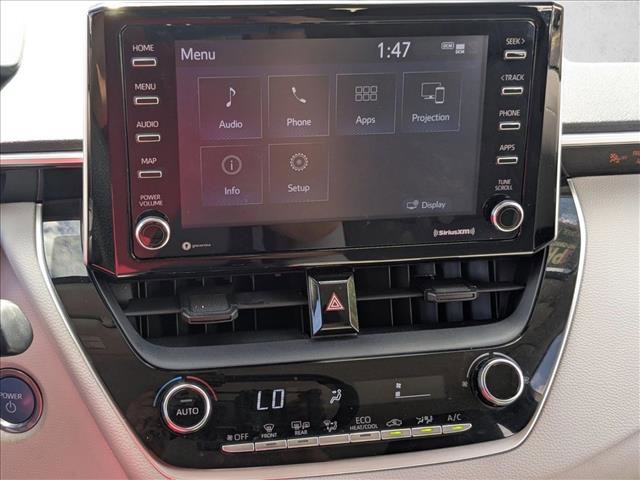 Used 2021 Toyota Corolla LE image 14