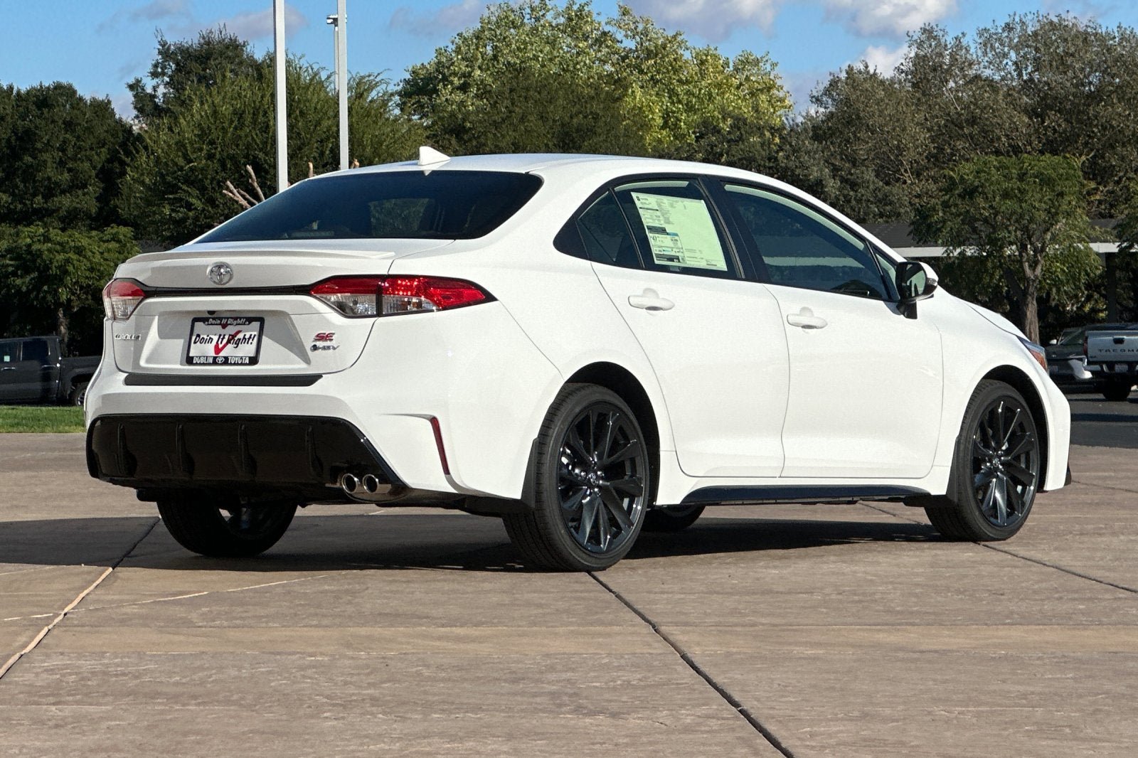 New 2027 Toyota Corolla SE FWD image 4