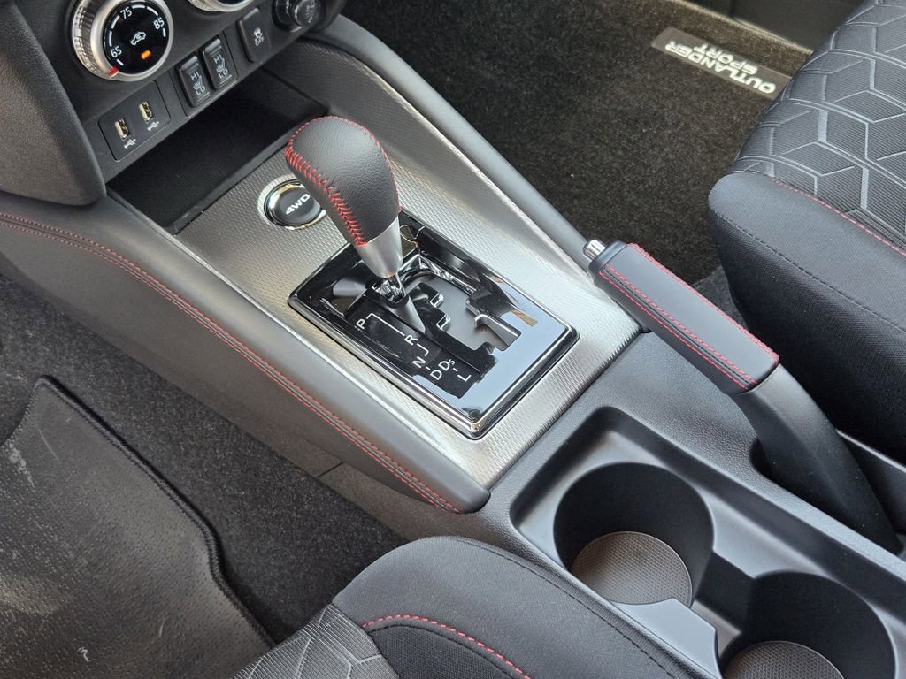 New 2026 Mitsubishi Outlander Sport LE image 17