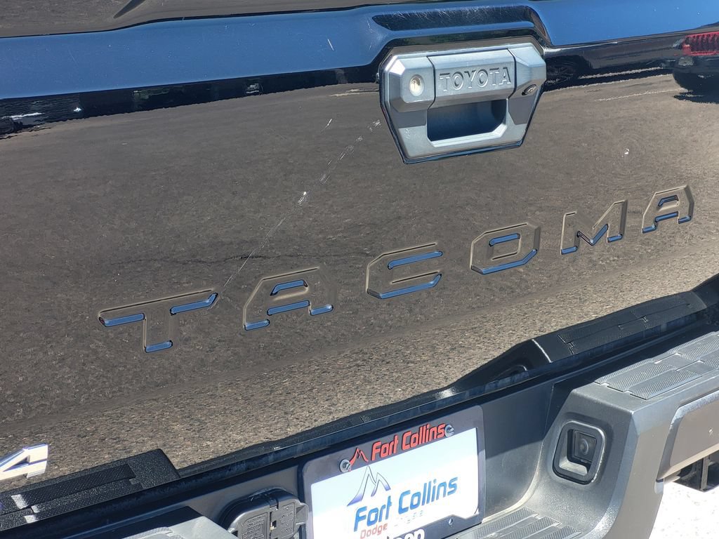 Used 2024 Toyota Tacoma SR AWD/4WD image 13