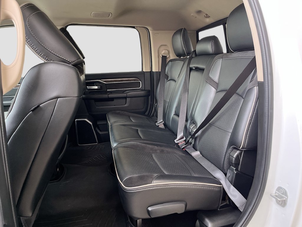 Used 2020 RAM 2500 Laramie w/ Chrome Appearance Group AWD/4WD image 23