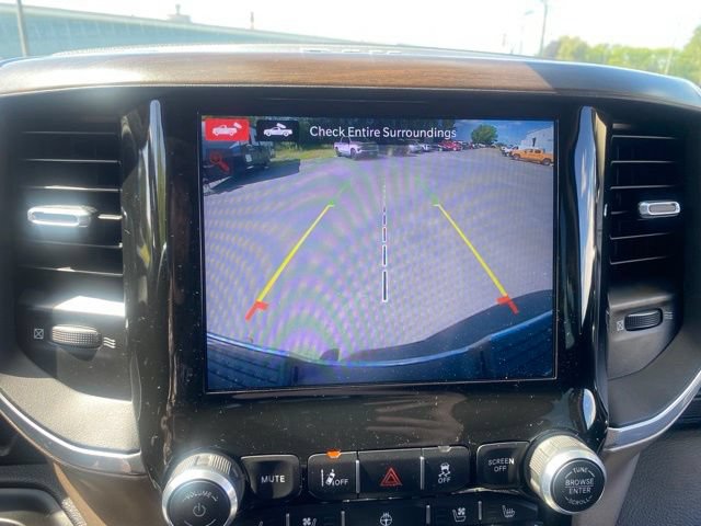 Used 2022 RAM 3500 Laramie AWD/4WD image 10