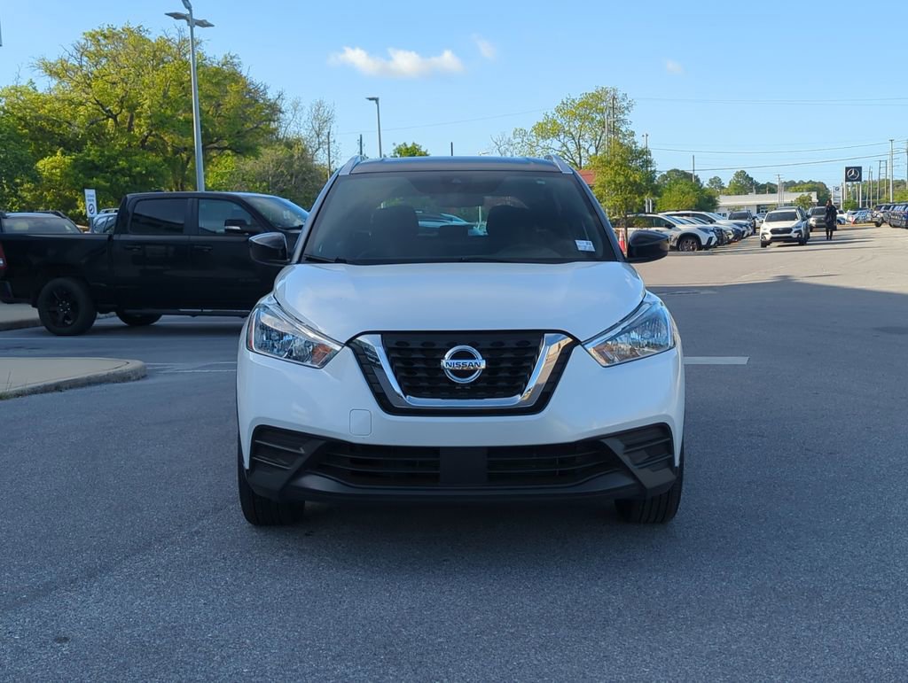 Used 2020 Nissan Kicks SV image 10