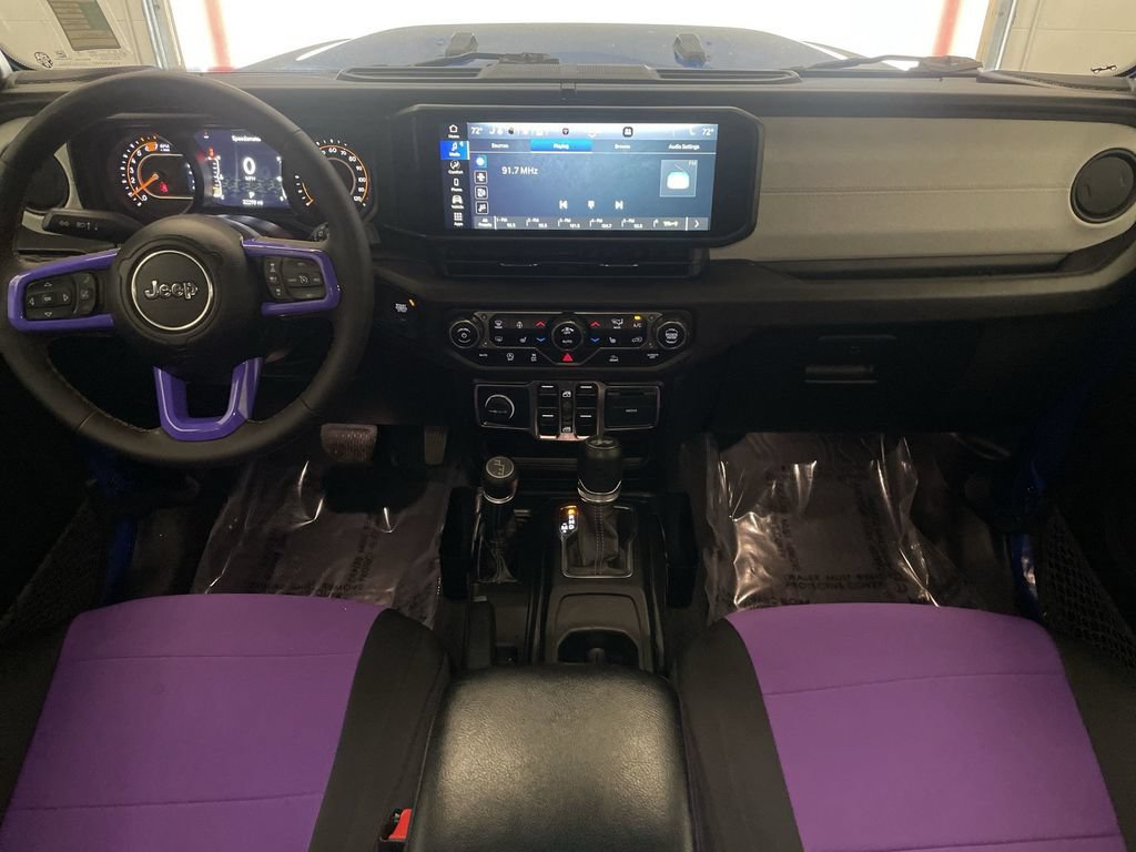 Used 2024 Jeep Wrangler Unlimited Sport AWD/4WD image 13