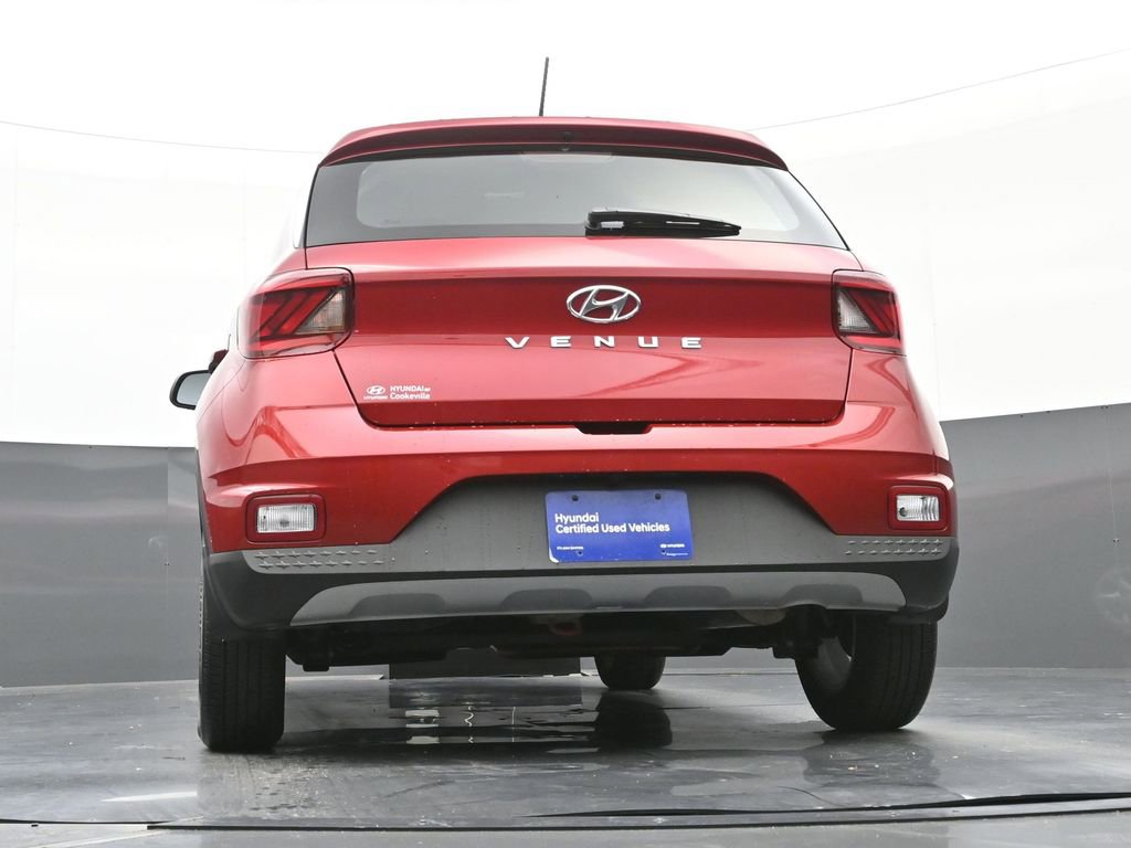 Certified 2025 Hyundai Venue SE image 36