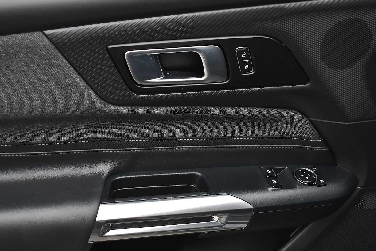 Used 2025 Ford Mustang GT w/ GT Performance Package image 29