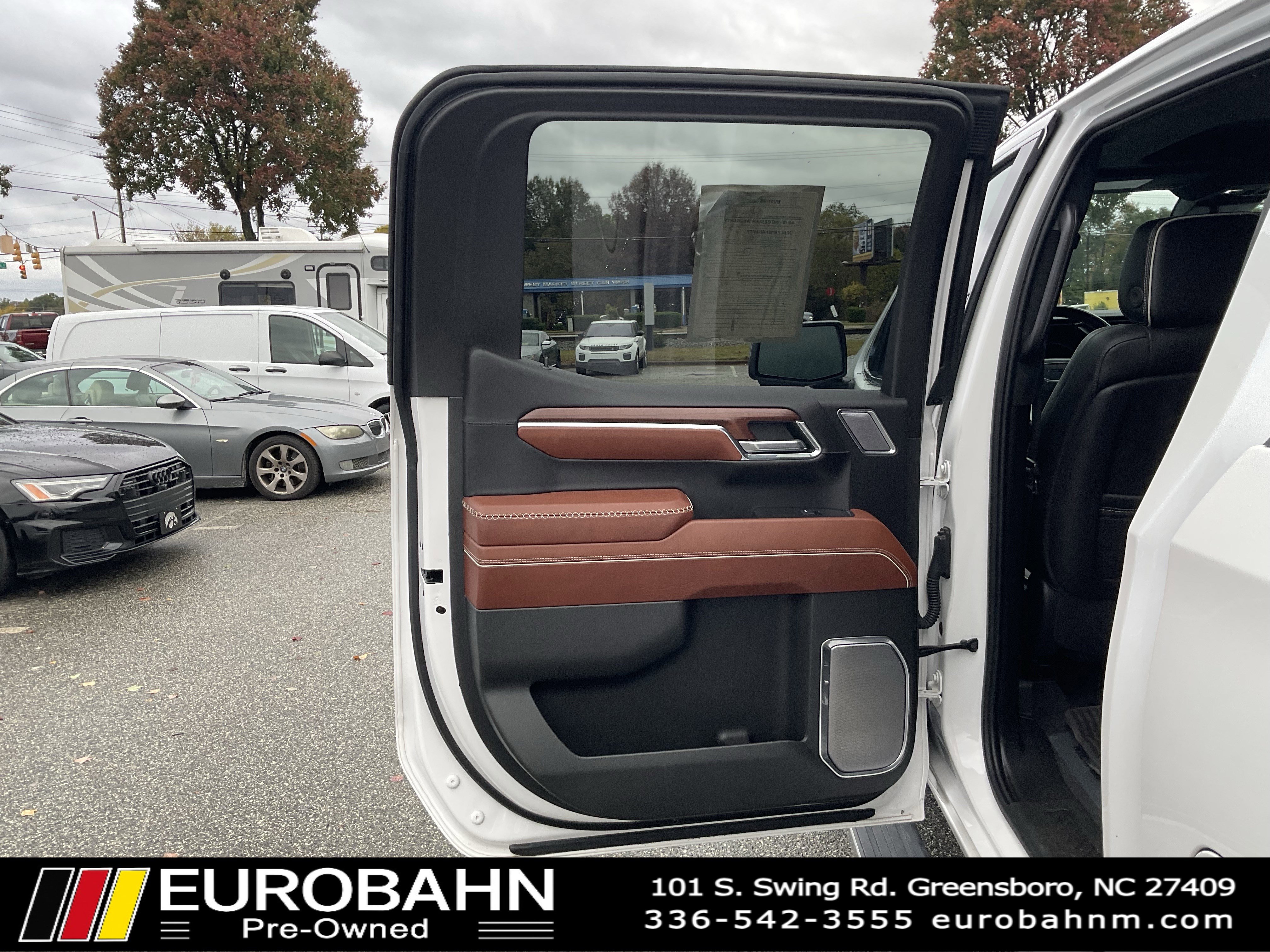 Used 2023 GMC Sierra 1500 Denali Ultimate image 11