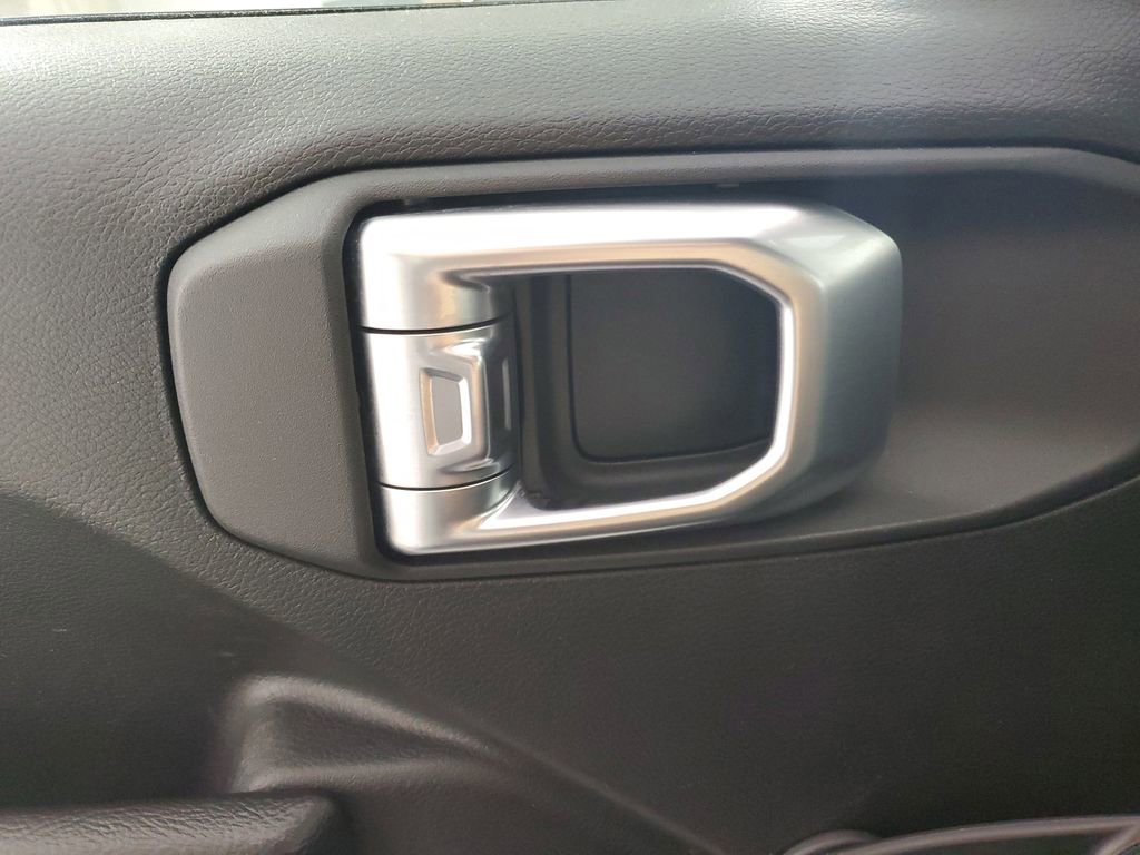 Used 2022 Jeep Wrangler Unlimited Sport image 27