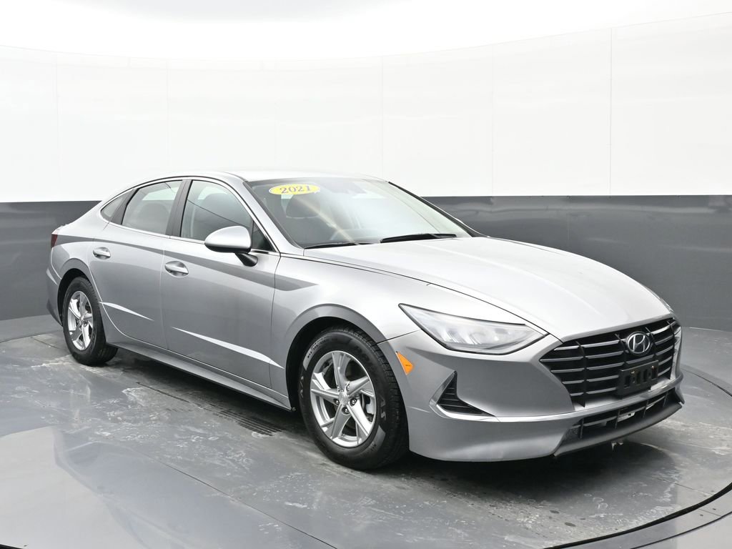 Used 2021 Hyundai Sonata SE image 1