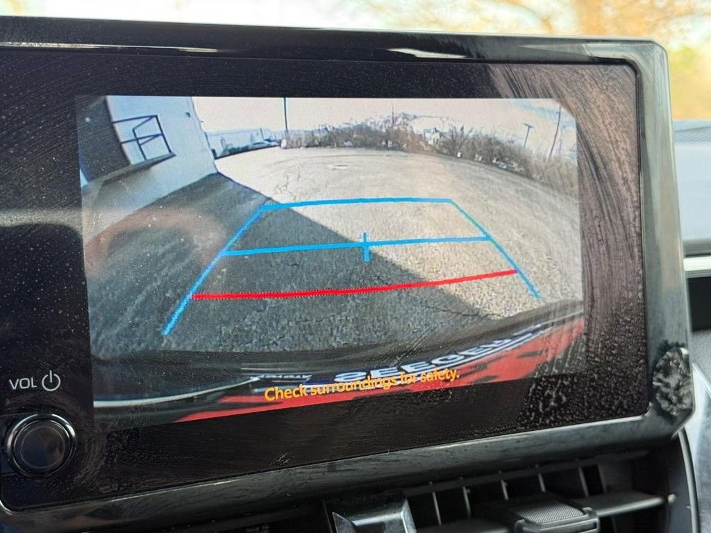 Used 2024 Toyota Corolla LE FWD image 21