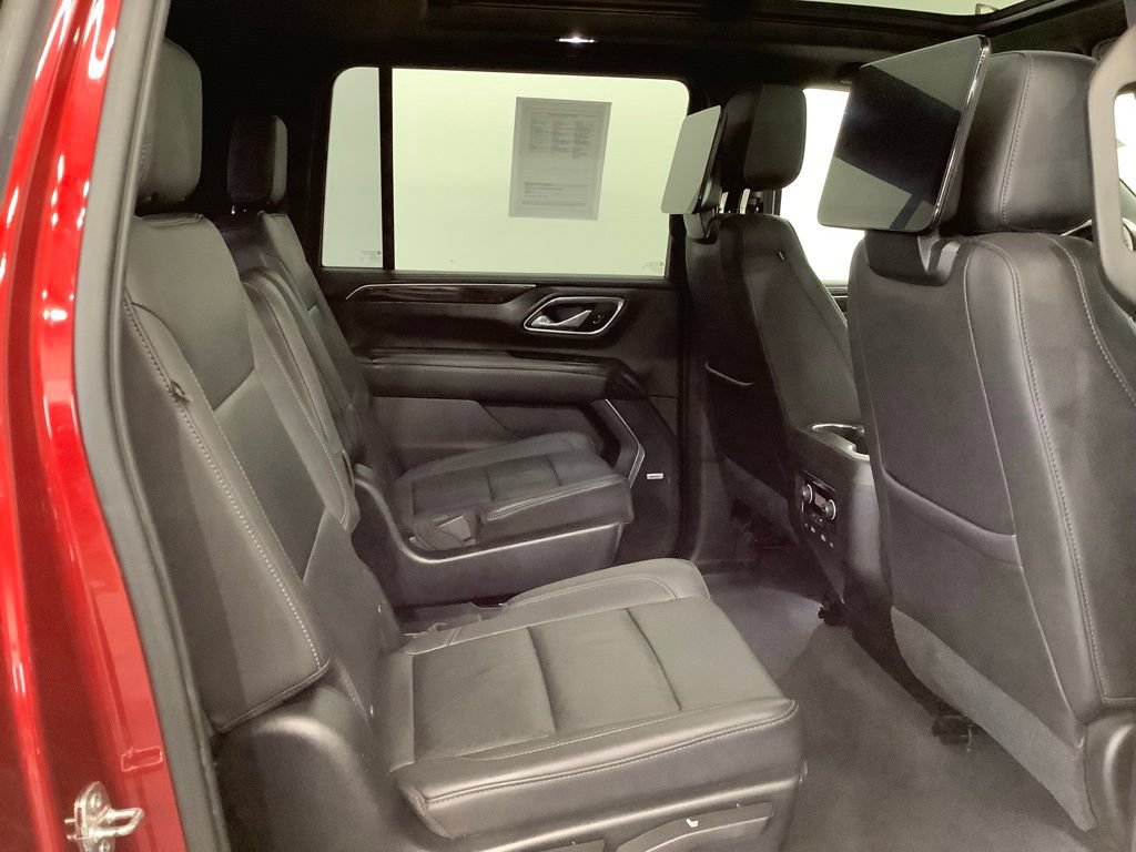 Used 2021 Chevrolet Suburban Z71 w/ Rear Media and Nav Package AWD/4WD image 39