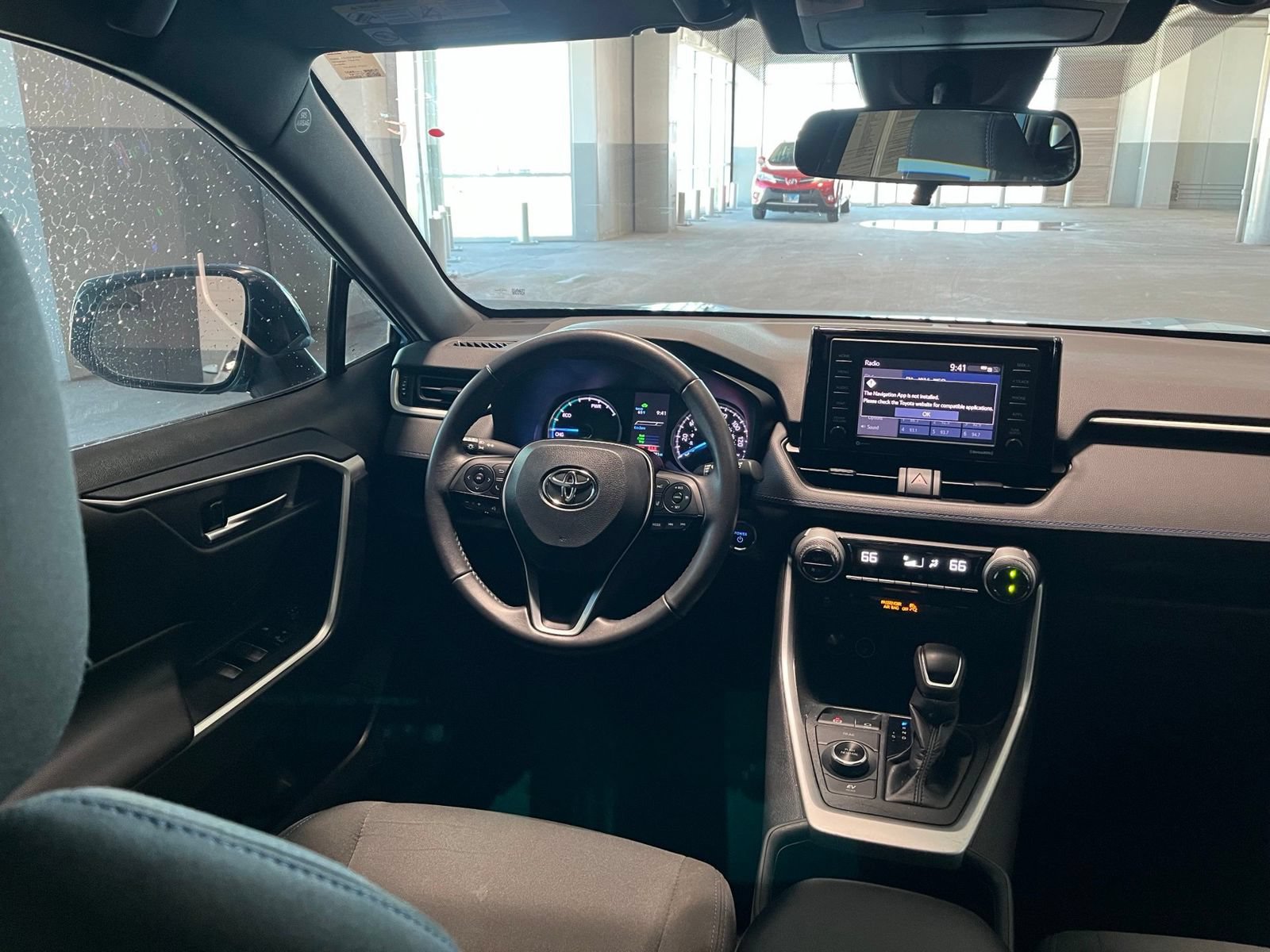 Used 2022 Toyota RAV4 SE AWD/4WD image 38