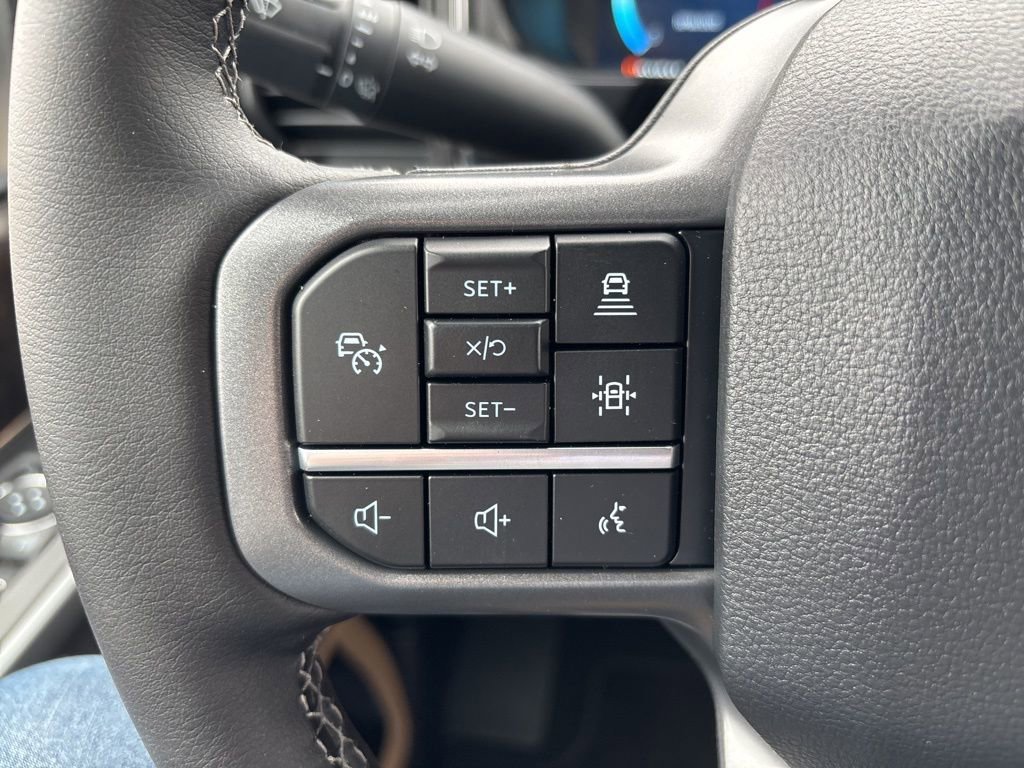 New 2026 Ford F250 Lariat w/ Lariat Ultimate Package image 28