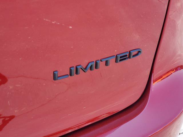 New 2027 Chrysler Pacifica Limited w/ S Appearance Package FWD image 32