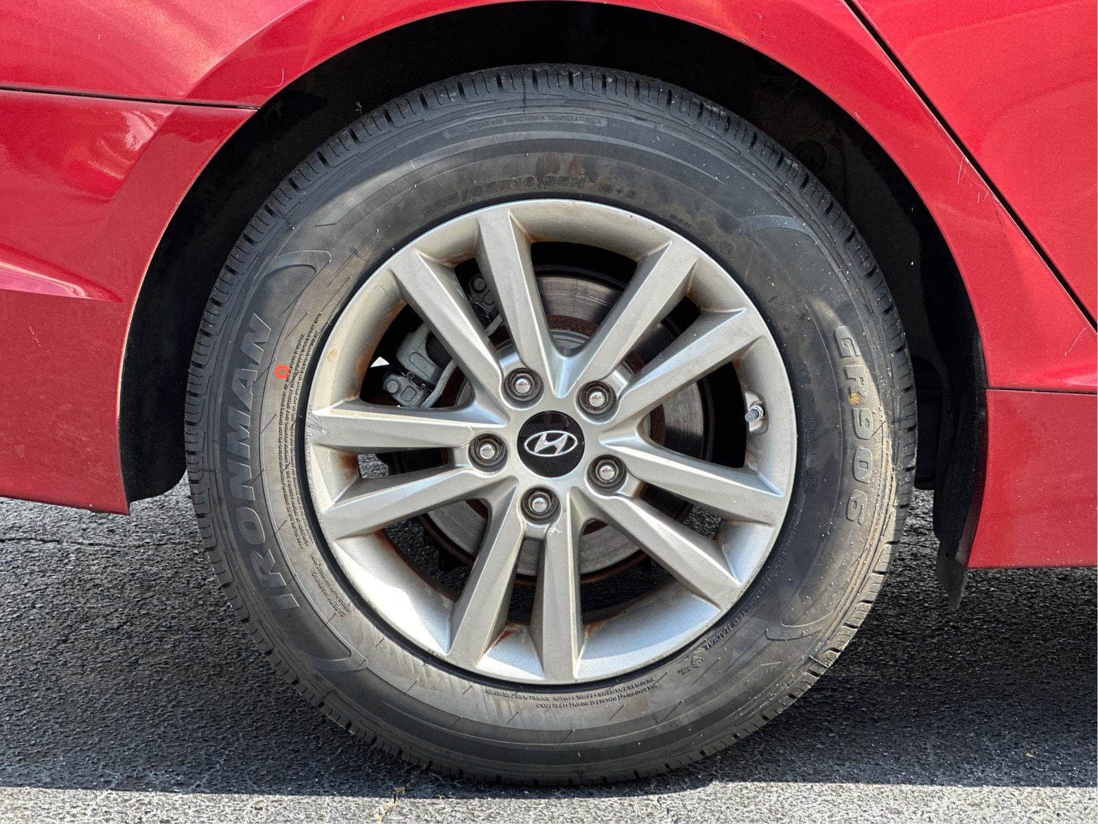 Used 2015 Hyundai Sonata SE FWD image 24