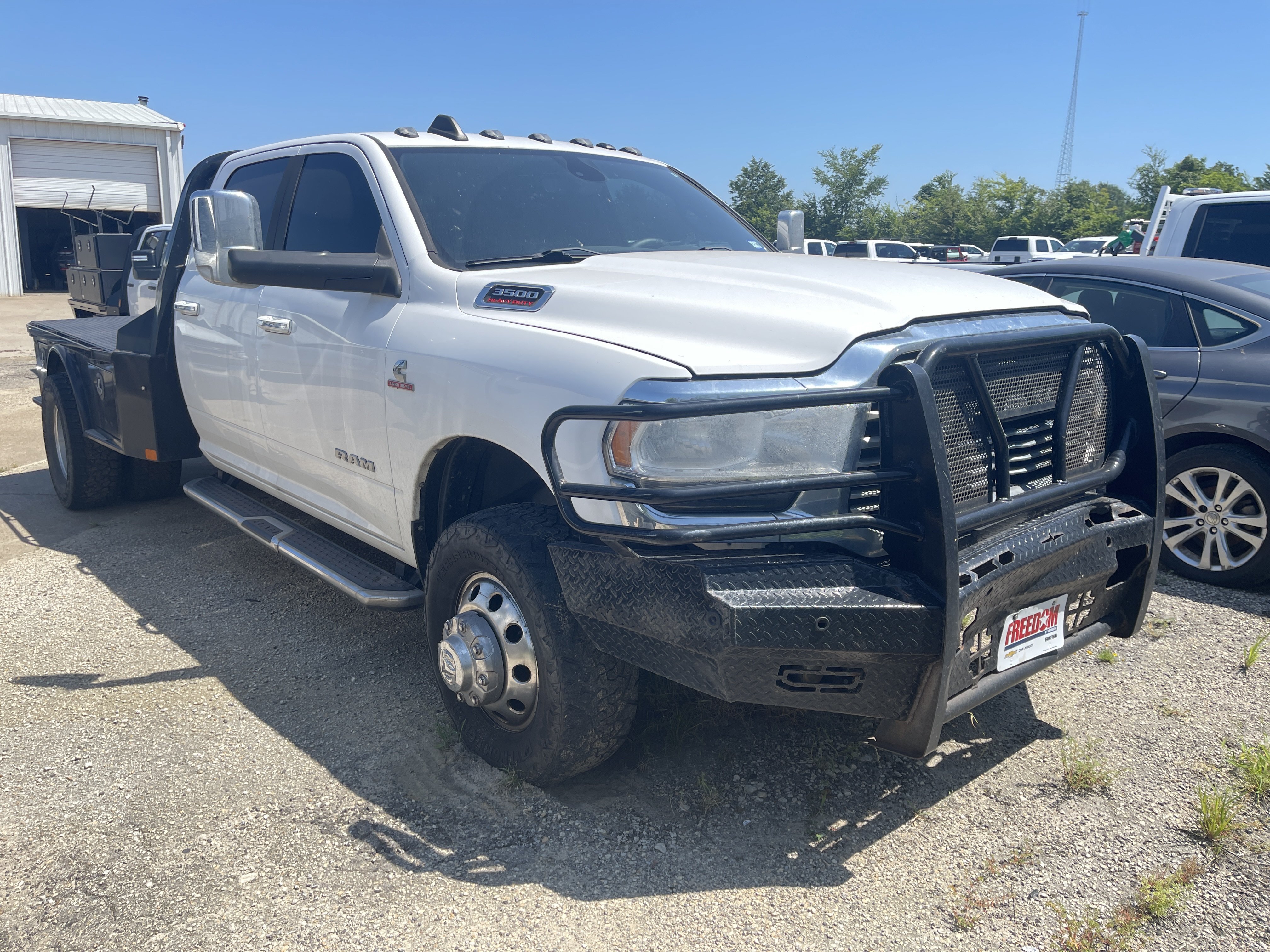 Used 2020 RAM 3500 Lone Star w/ Level 1 Equipment Group AWD/4WD image 2