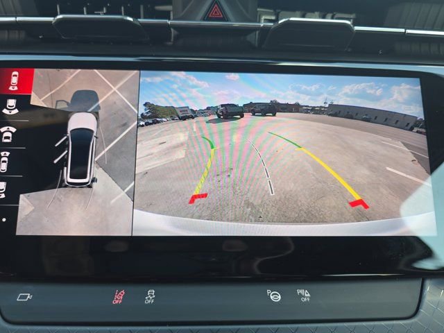 Used 2025 Jeep Wagoneer S Limited image 23