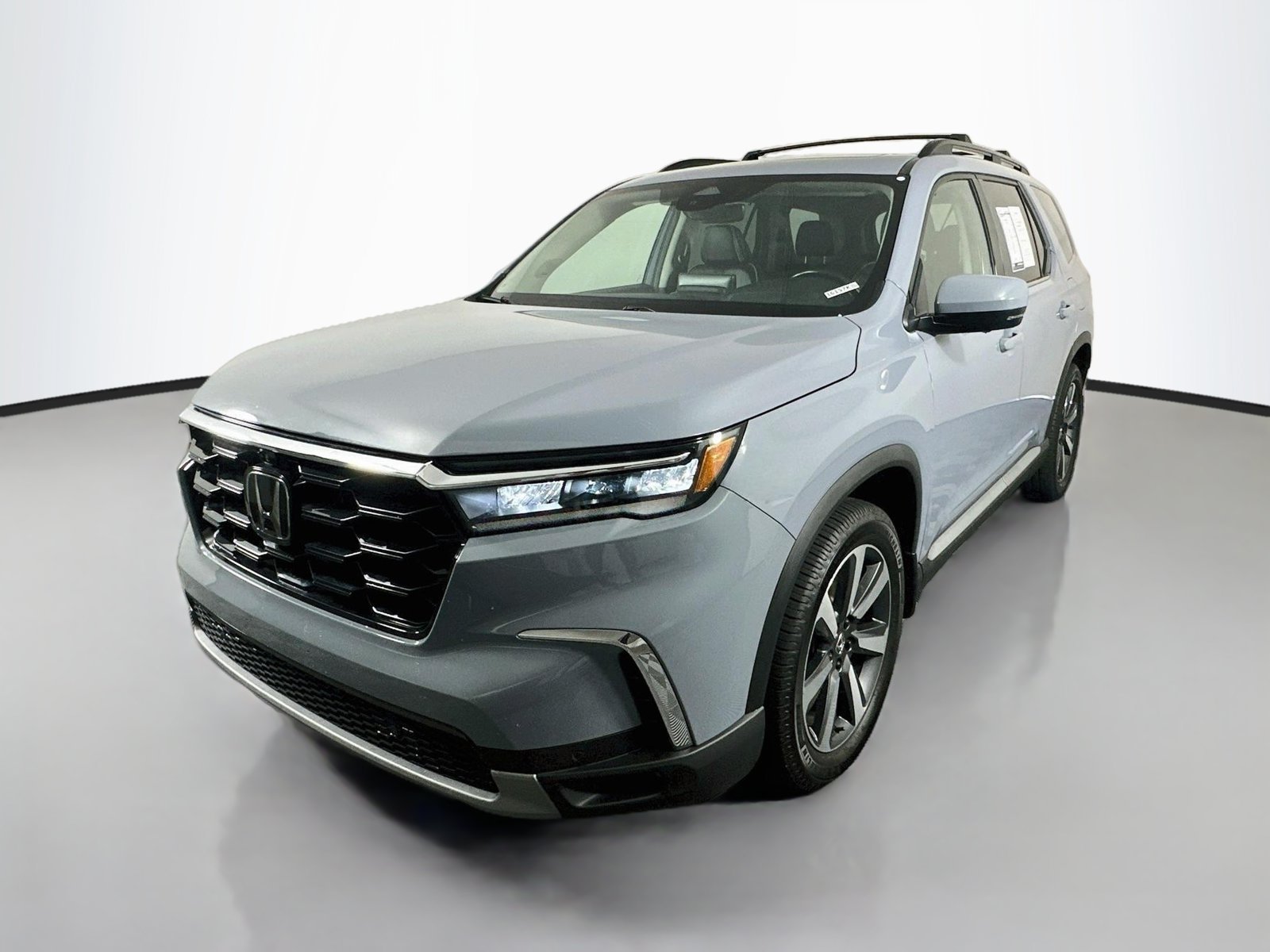 Used 2023 Honda Pilot Elite image 3