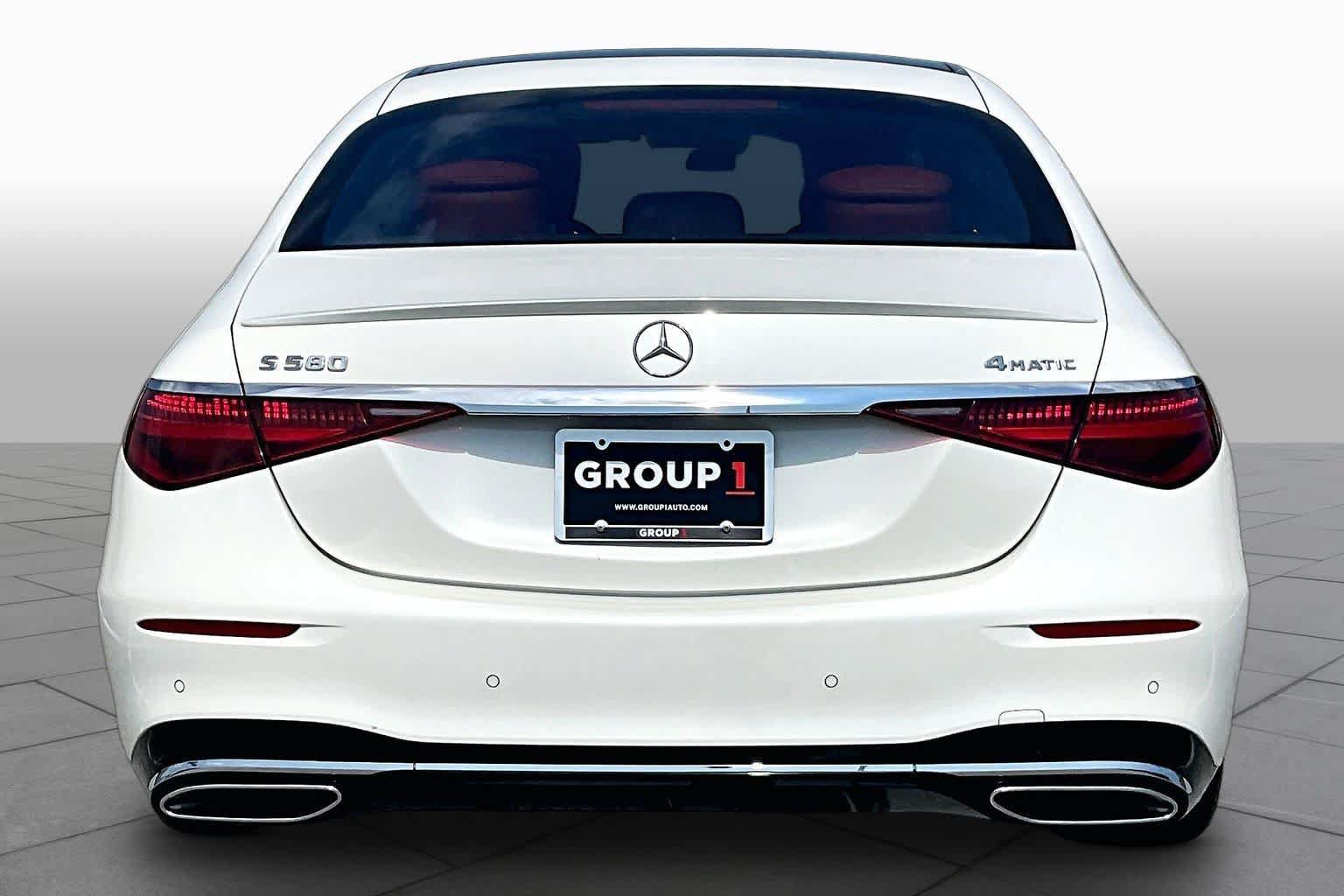 Used 2022 Mercedes-Benz S 580 4MATIC Sedan image 4