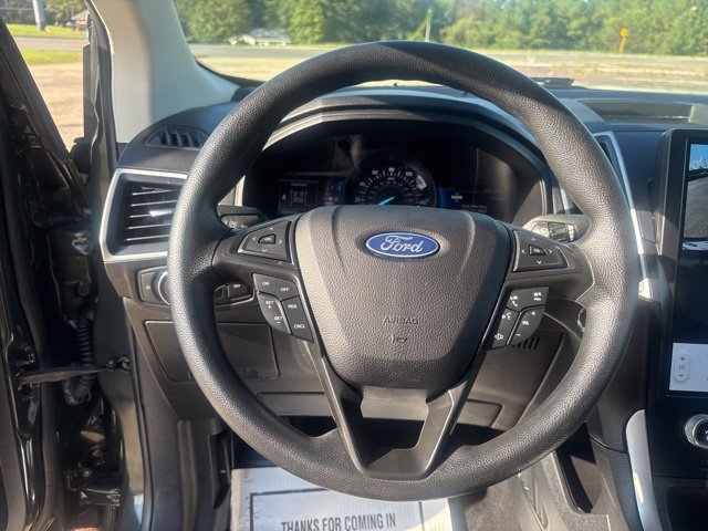 Used 2022 Ford Edge SE image 20