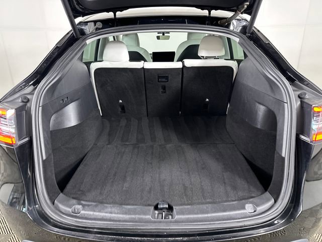 Used 2021 Tesla Model Y Long Range image 25