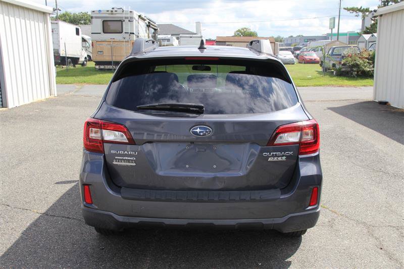 Used 2017 Subaru Outback 2.5i Premium AWD/4WD image 6