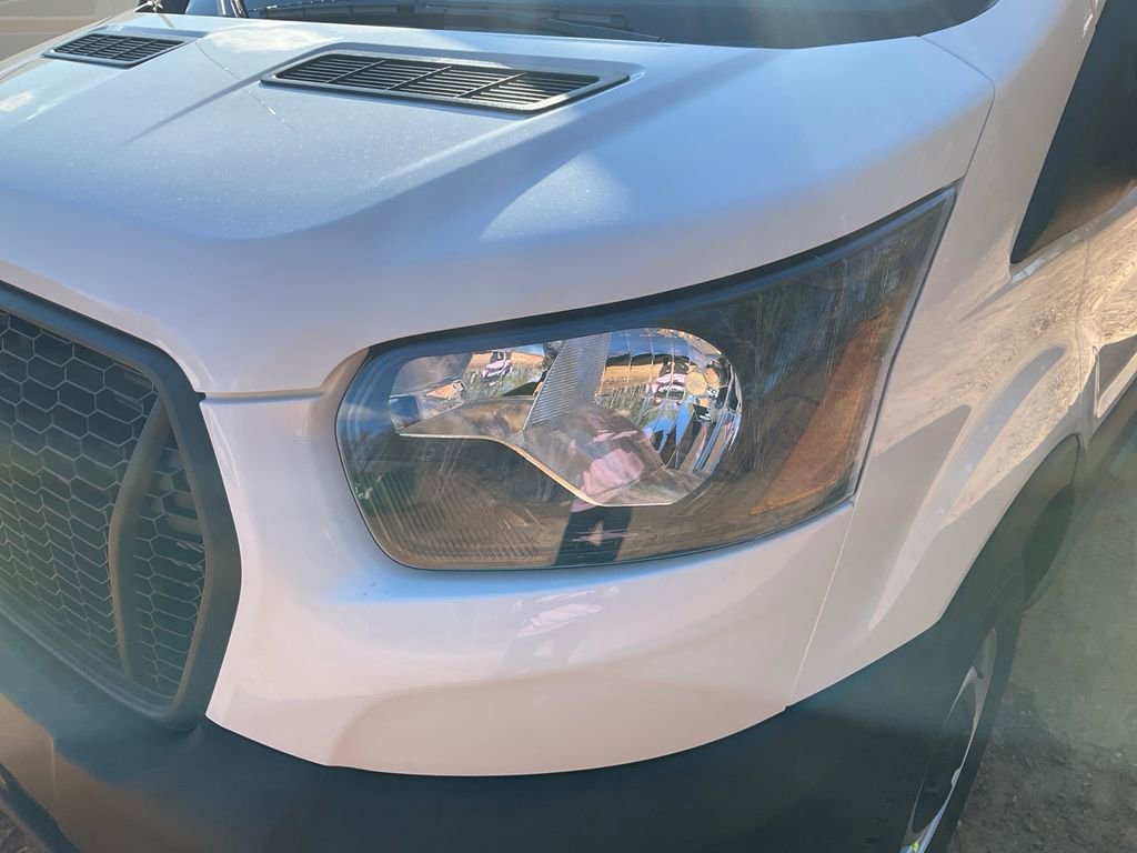 New 2026 Ford Transit 250 148 Medium Roof image 8