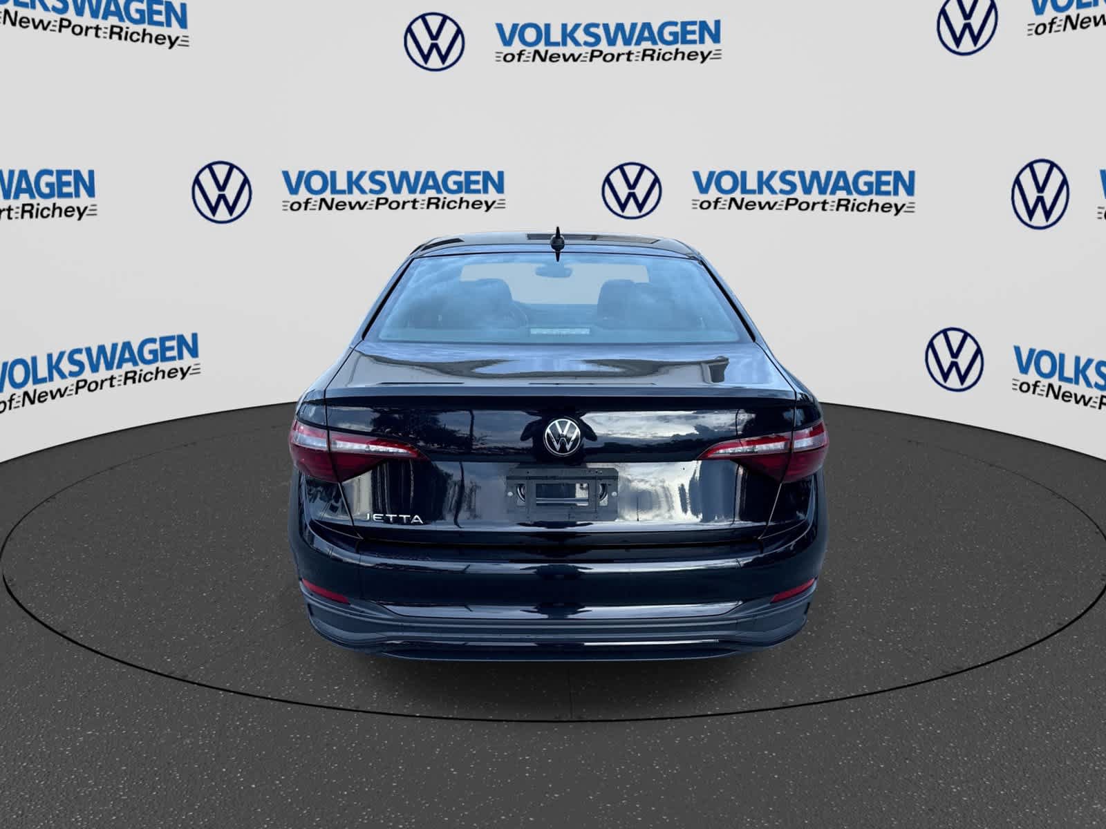 Used 2024 Volkswagen Jetta Sport FWD image 13