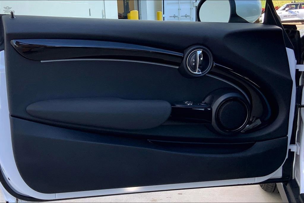 Certified 2024 MINI Cooper S image 23