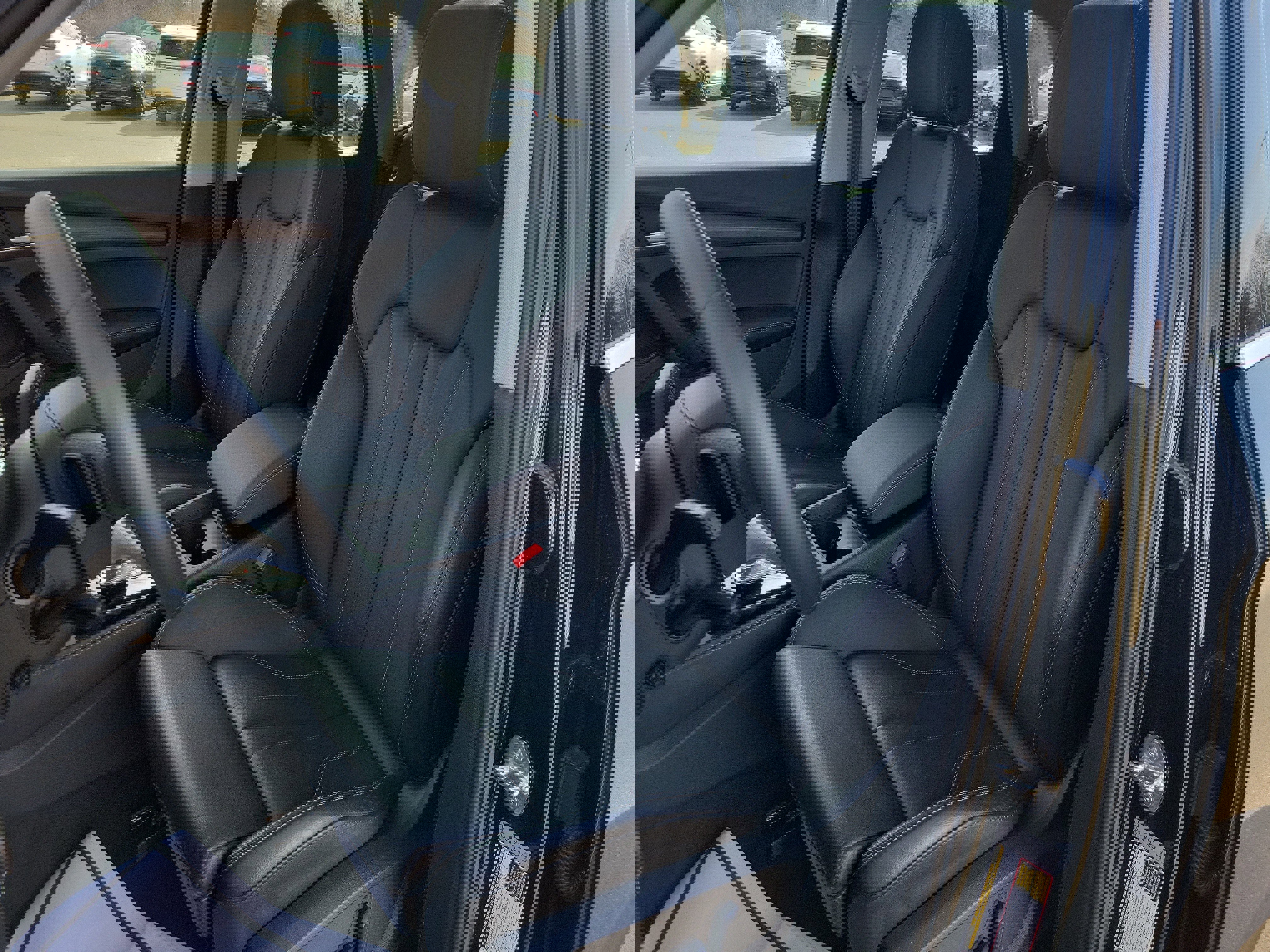 Used 2025 Audi Q5 e Premium Plus w/ Premium Plus Package image 4