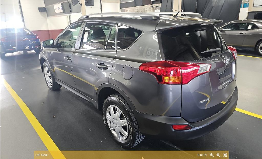 Used 2013 Toyota RAV4 LE image 3