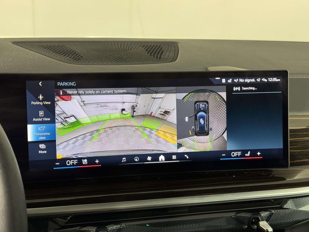 Used 2025 BMW X5 xDrive50e w/ Premium Package image 26