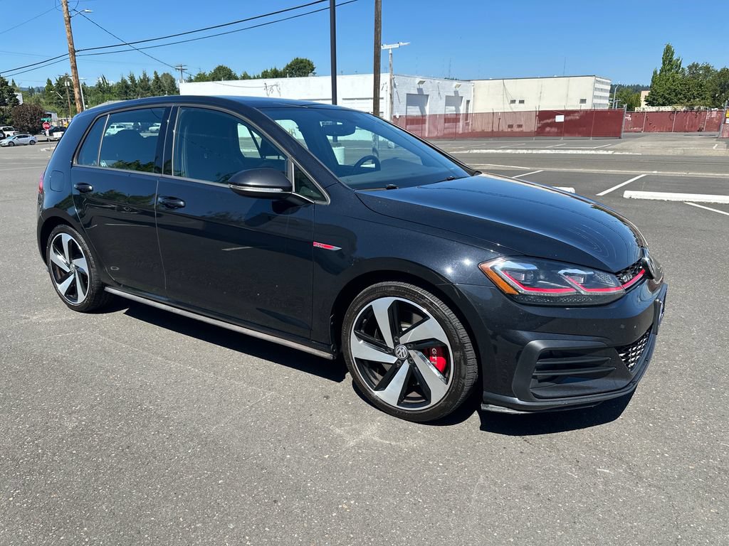Used 2018 Volkswagen GTI SE FWD image 8