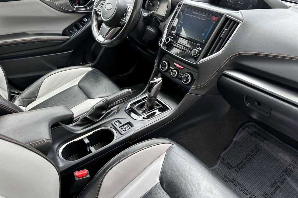 Used 2022 Subaru Crosstrek 2.5i Limited w/ Popular Package #4 image 17