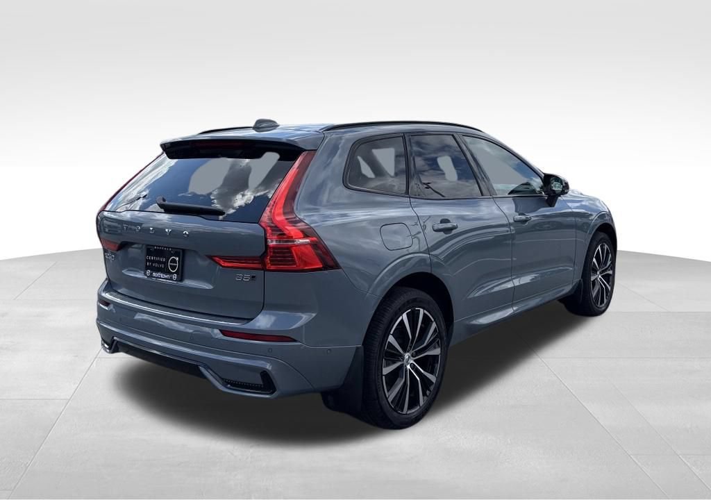Certified 2024 Volvo XC60 B5 Plus w/ Protection Package Premier AWD/4WD image 38