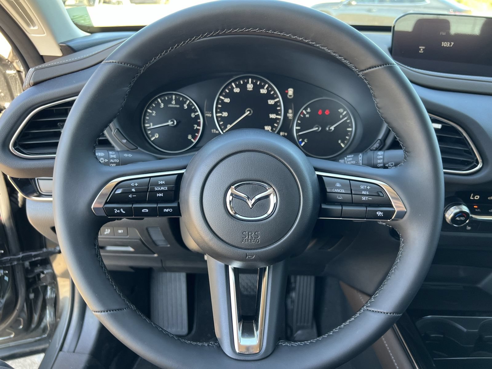 Certified 2025 MAZDA CX-30 AWD 2.5 S w/ Premium Package image 12