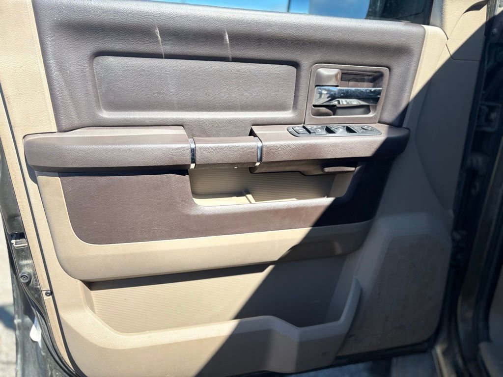Used 2012 RAM 3500 SLT w/ Luxury Group AWD/4WD image 12