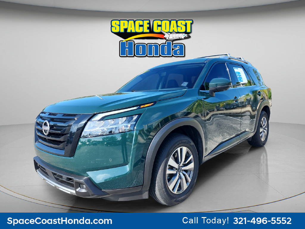 Used 2023 Nissan Pathfinder SL w/ Lighting Package (N92) FWD image 10