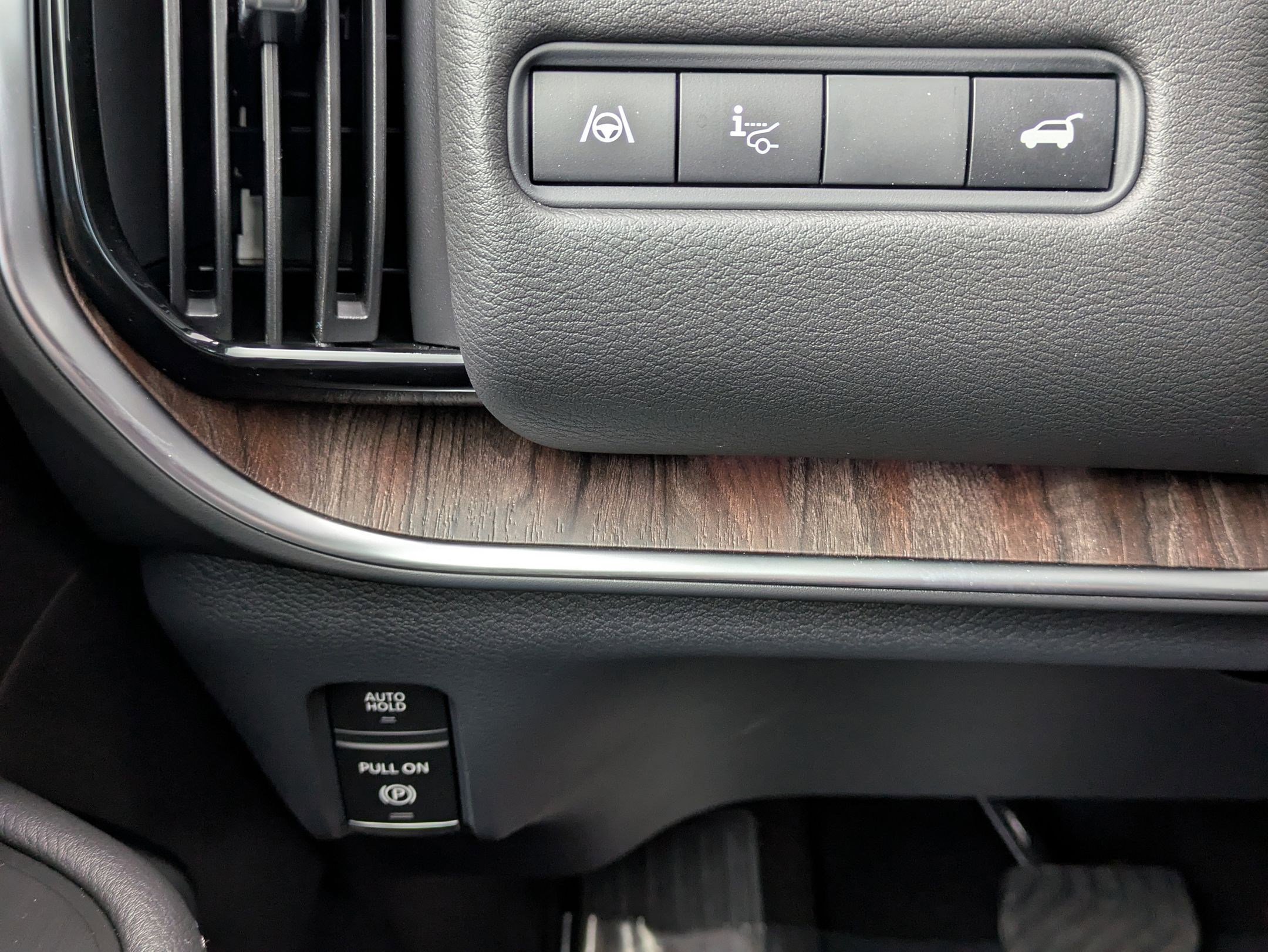 Used 2025 Nissan Armada Platinum Reserve image 22