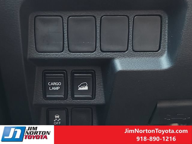 Used 2023 Nissan Frontier SV w/ Tow Package AWD/4WD image 21