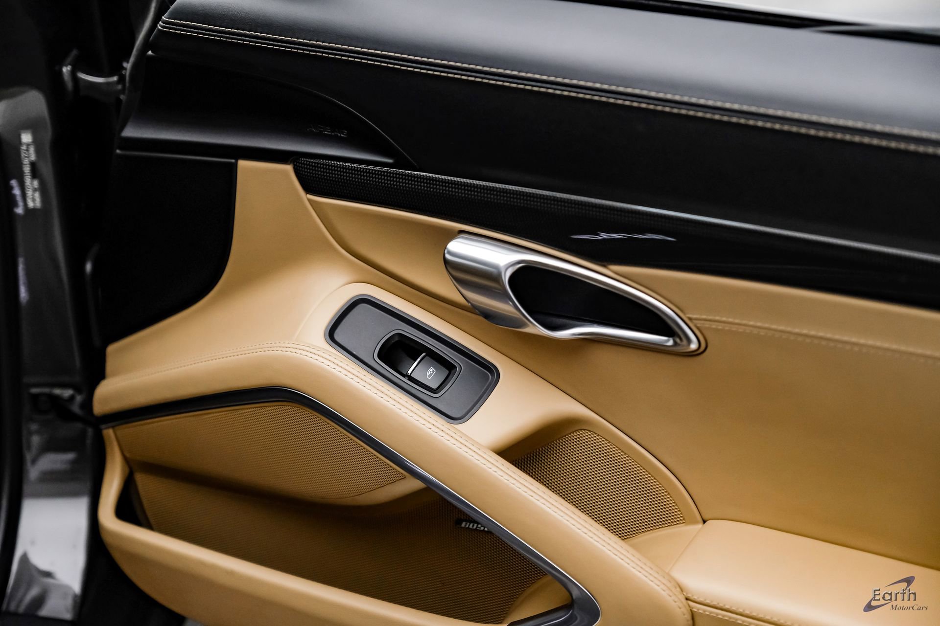 Used 2017 Porsche 911 Turbo image 91