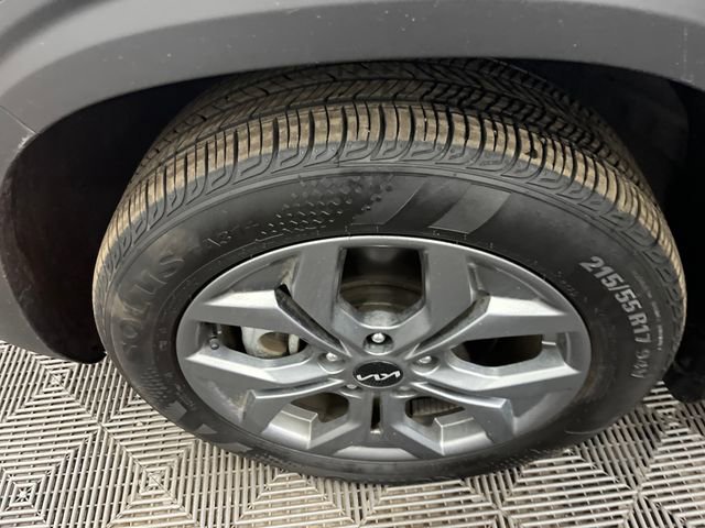 Certified 2024 Kia Seltos S image 36