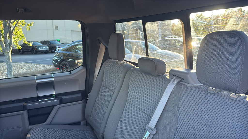 Used 2020 Ford F150 XLT w/ Equipment Group 302A Luxury AWD/4WD image 26