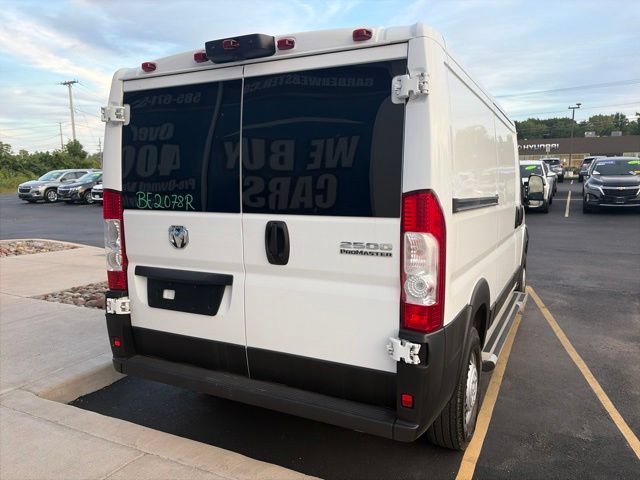 Used 2025 RAM ProMaster 2500 w/ U-Haul Equipment Group FWD image 5