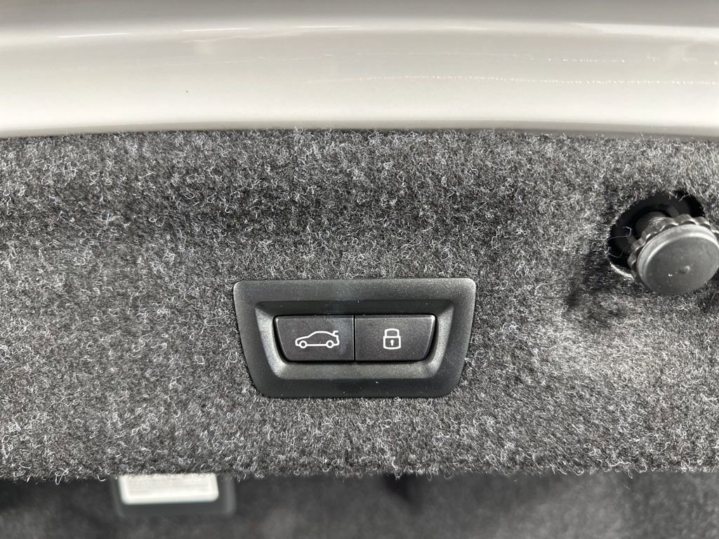 Used 2025 BMW 440i xDrive Coupe w/ Premium Package image 24