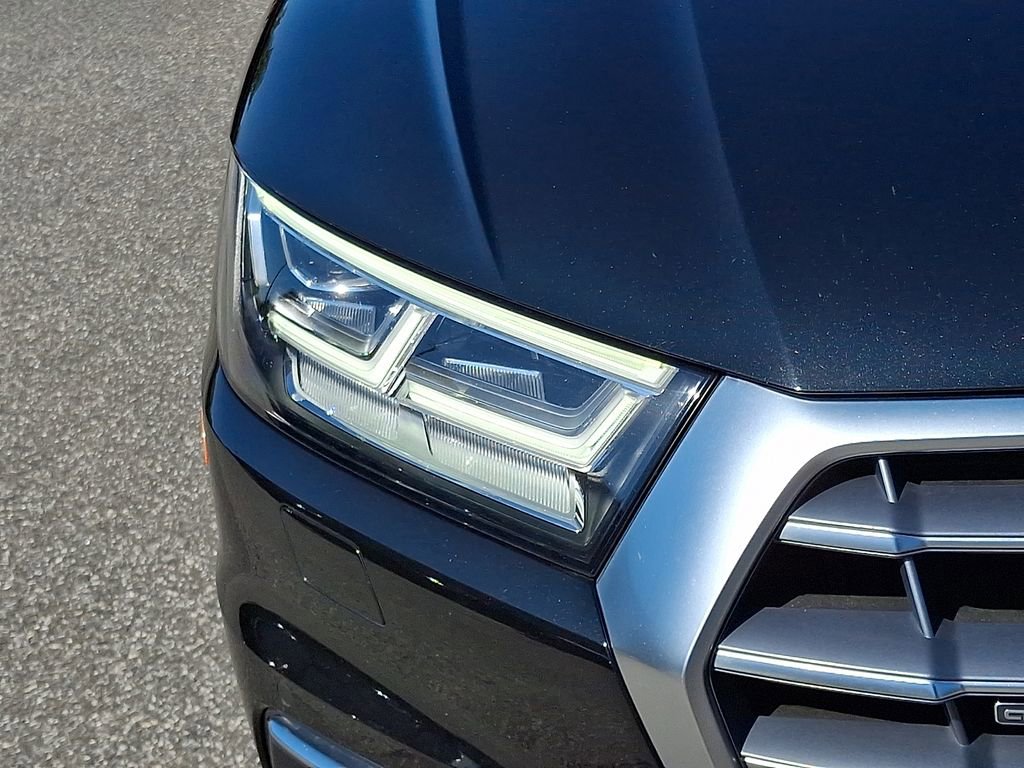 Used 2019 Audi Q5 Premium w/ Premium Plus Package AWD/4WD image 9