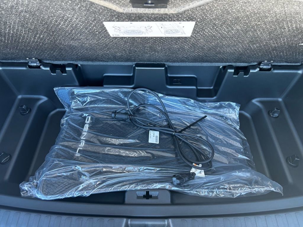 New 2026 GMC Acadia Denali w/ Super Cruise Package image 32